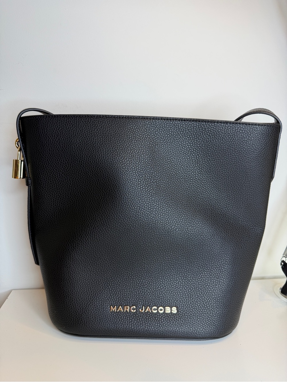 Marc Jacobs Large Drifter Bucket Bag Black Pebble Grain Leather Shoulder Bag